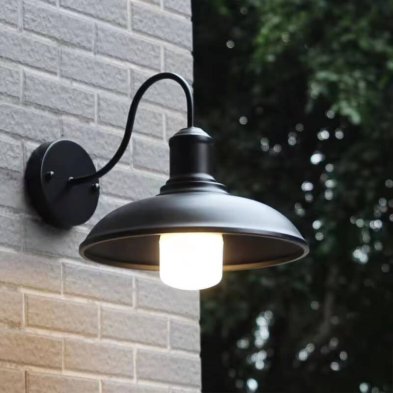 Lámpara de pared exterior curva de hierro impermeable Retro Loft Dome 1 luz