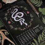 Meryn - Calendario Lunar del Bosque Oscuro | 50% de Descuento