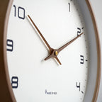 Reloj de Pared Silencioso de Madera con Diseño Atemporal