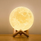 Orion | Lámpara de mesa LED con óptica lunar