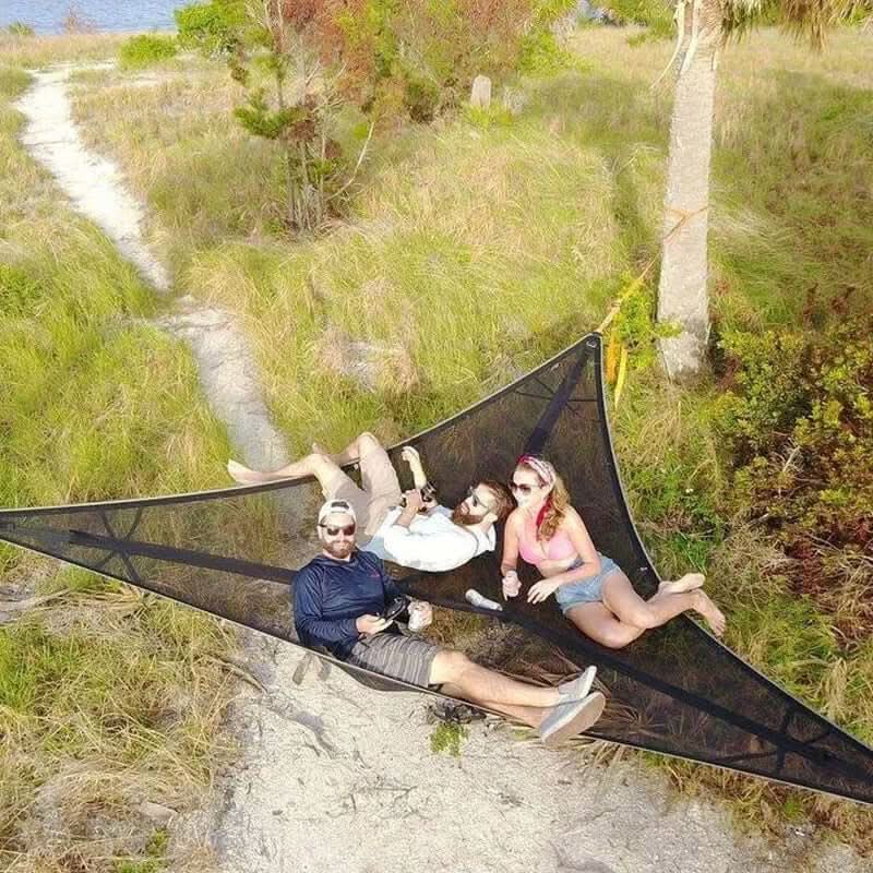 Hamaca de camping para varias personas con sistema de anclaje de 3 puntos