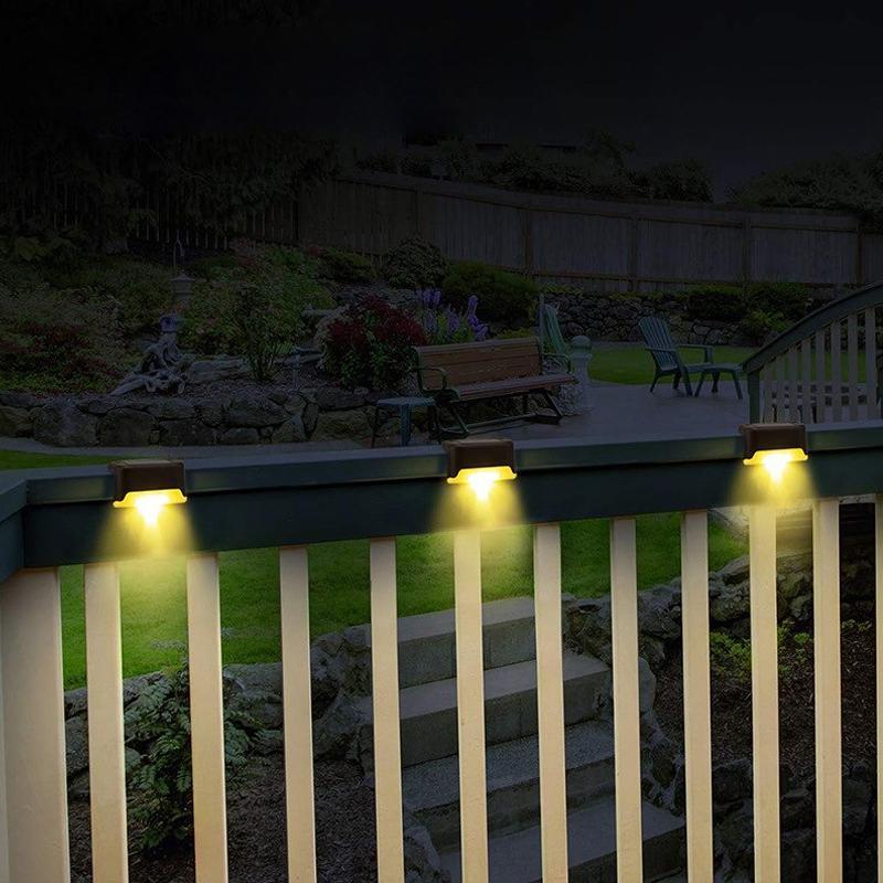Luces Solares de Escalera Impermeables para Exterior (4 PCS)