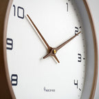 NordicTick - Reloj de pared de madera elegante para interiores modernos