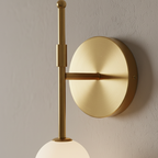 Aplique de Pared Minimalista Elegante - Iluminación LED Cálida para Interiores Modernos