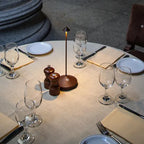 ZenLume | Lámpara de Mesa LED Minimalista - Iluminación Inalámbrica e Impermeable Regulable