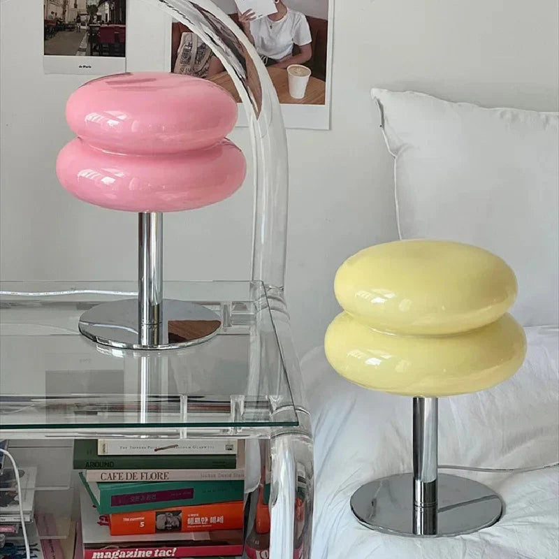 LuxeGlow - Lámpara Bauhaus Moderna Para Habitaciones Estilosas