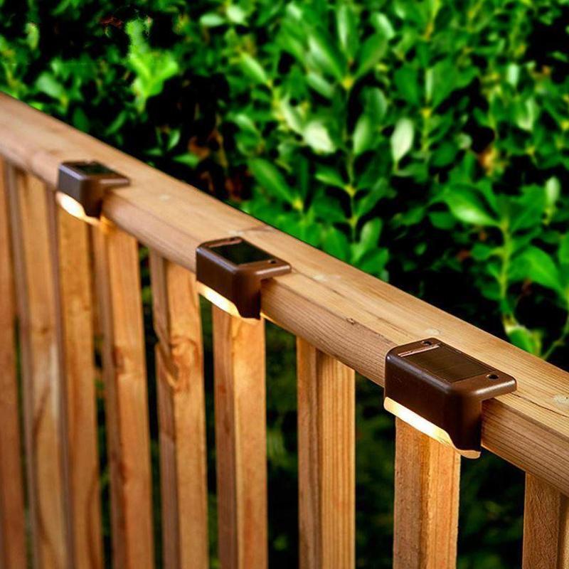 Luces Solares de Escalera Impermeables para Exterior (4 PCS)