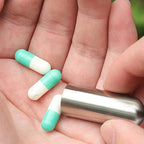 Caja de medicamentos portátil de acero inoxidable