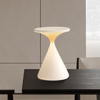 Lámpara de Mesa LED Dimmable Aeron Hourglass – Elegante y Sin Cable