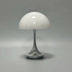 EclatéAura | Lámpara de mesa LED elegante y inalámbrica