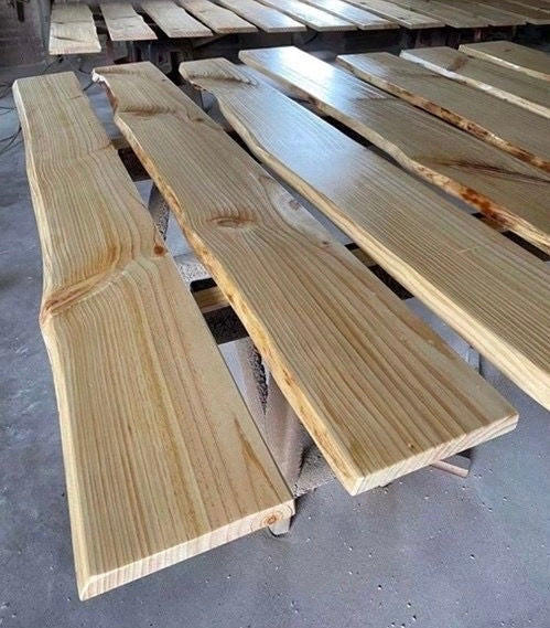 Estante Característico de Madera Dura Australiana Rústica