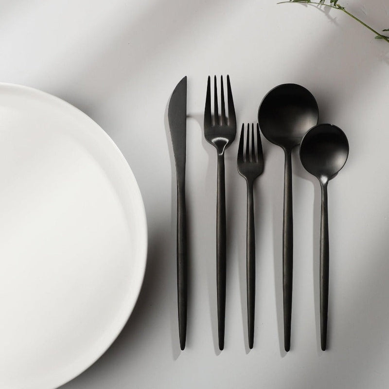 Cubiertos Minimalistas