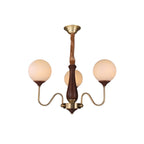 Candelabro Con Pantallas De Vidrio Y Estructura De Metal