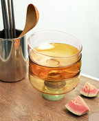 Tazón de postre de borosilicato colorido con cuchara