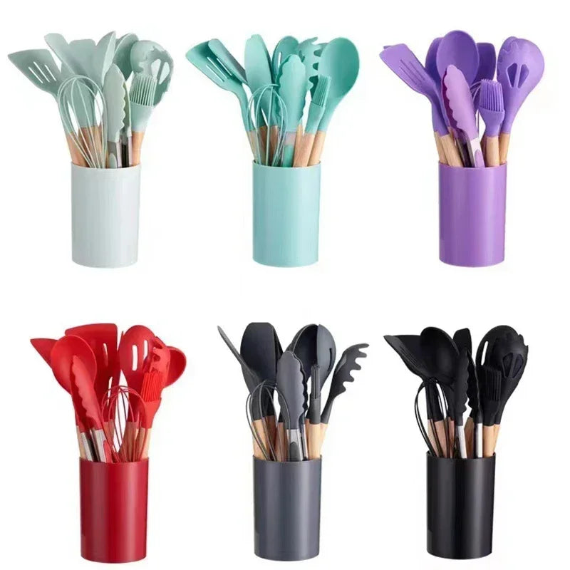 ChefEase – Set de utensilios de cocina de silicona de 12 piezas con mangos de madera