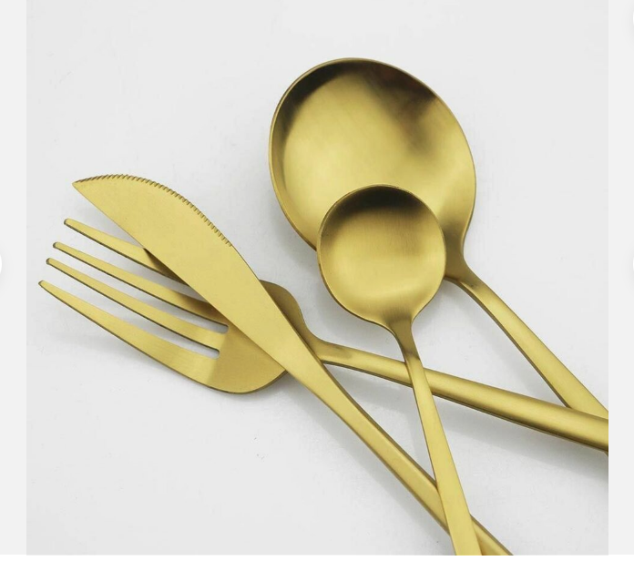 Cubiertos Minimalistas