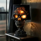 Luz de lava con calavera ardiente — Iluminación dinámica para vibras góticas