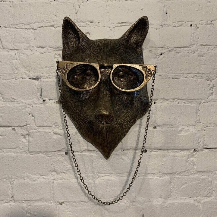 Decoración de pared con cabezas de animales única para el hogar
