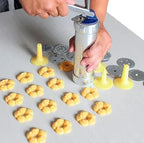 Prensa de galletas de acero inoxidable con accesorios para galletas y pasteles creativos