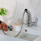 Skanto | Grifo ajustable para el baño